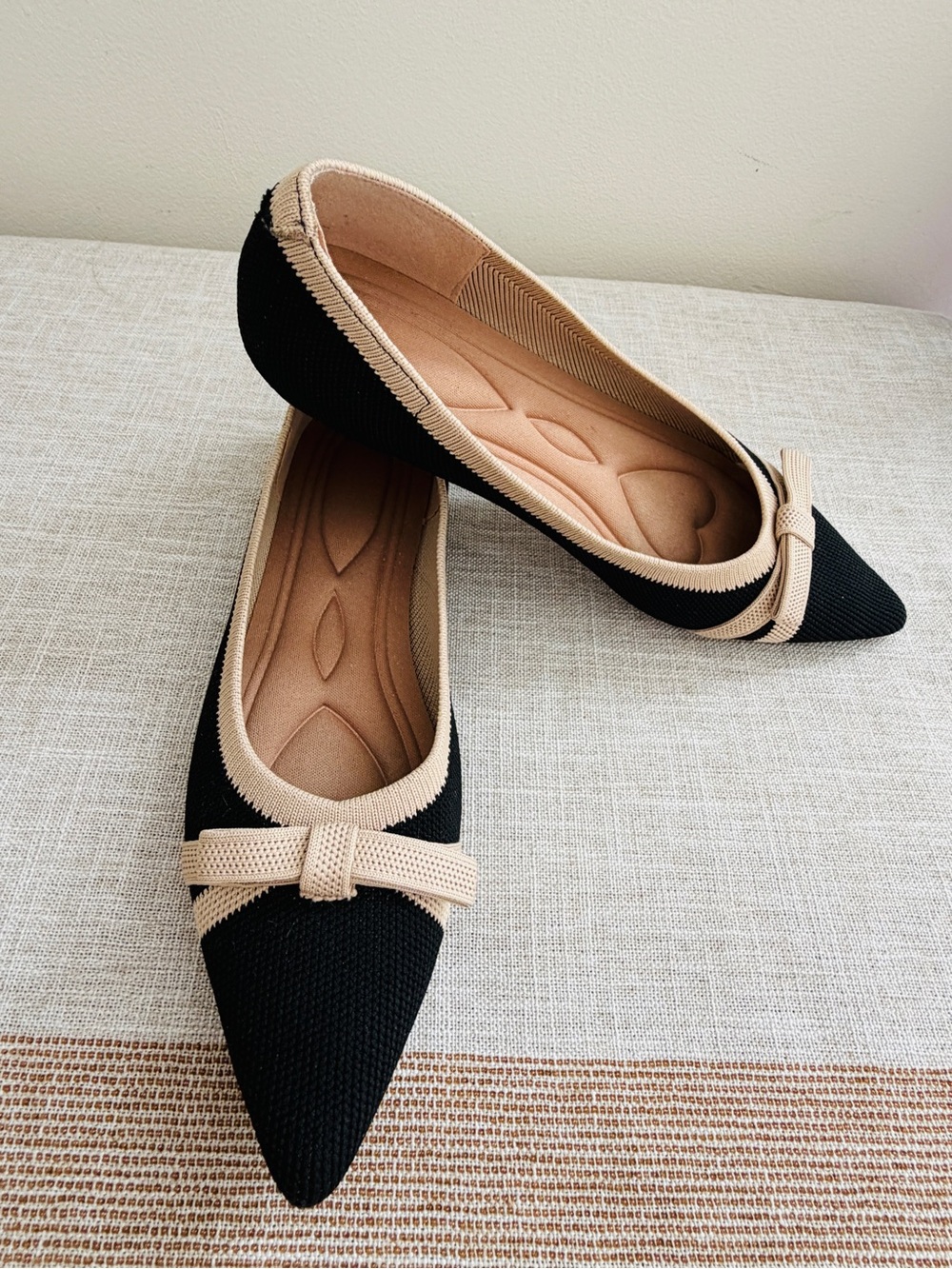 Classic Pointed Toe Ballet Flats in Black and Beige - Picture 3 of 9